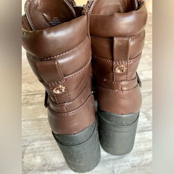 GUESS: WOMEN’S CANALY COMBAT BOOTS - Picture 9 of 12